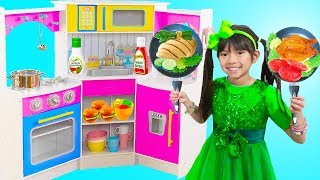 Emma Pretend Play w Restaurant Kitchen Buffet Dinner Party Kids Toys [upl. by Kristie]