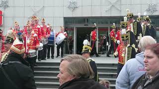 Viersen KarnevalsErwachen 2018 Ausmarsch Prinzengarde und Regimentsmusikzug [upl. by Remark797]