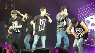 Fancam GOT7 FLY IN NYC DAY 2Follow MeBounceFly remixBefore the moon rises [upl. by Vernon]