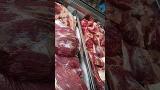 un buen surtido de carnes en vitrina [upl. by Ardnas189]