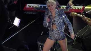 Miley Cyrus Jolene Dallas 31214 [upl. by Savdeep]