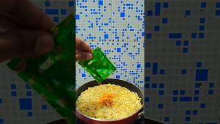 Aaj kal ke bacche foodshorts indiansnacks foodvlog indianstreetfood funny noodles comedy [upl. by Naggem]