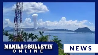 Phivolcs records another phreatic eruption at Taal Volcano 24kilometer plume observed [upl. by Nosreg]