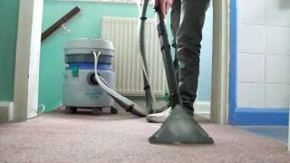 Electrolux Twinstream carpet washing [upl. by Waverley323]