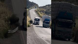 Truck Dangerous Overtake Quetta Karachi Highway truck overtake ke [upl. by Drofdeb]