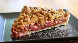 Tarte fraises  rhubarbe façon crumble [upl. by Ester]