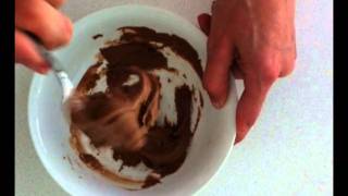 how to fix seized lumpy chocolate how to cook that ann reardon [upl. by Uno507]