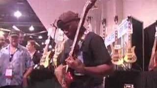 Best of NAMM 2006 at Spector Bass [upl. by Anotyad]