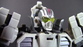 MR03 Eagle Robo Random Review [upl. by Ekoorb623]