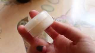 ♥ DIY ♥ Variante 3 Einen weichen LIPPENBALSAM selber machen Kokos und Vaseline [upl. by Vani]