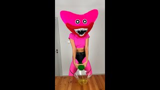 Kissy Missy Overdrink LIVE 😂 [upl. by Arno789]