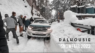 Heavy Snowfall in dalhousie  Condition of roads in Dalhousie  Snow Hike of 5kms in 4ft Snow [upl. by Leahcar156]