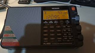 Tecsun pl880 radio BBC [upl. by Seed]