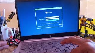 como formatear Laptop HP 15 como instalar sistema operativo windows 11 [upl. by Ynattir504]