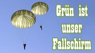 Grün ist unser Fallschirm  FallschirmjägerliedGerman Paratrooper Song  English Translation [upl. by Eveneg]