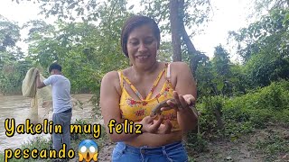 Yakelin Muy Feliz Pescando Con Los Chicos😱Todos Estos Pescados Agarran Los Chicos😳 [upl. by Duke443]