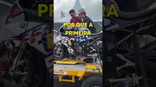 Porque a primeira marcha da moto é pra baixo e o resto é p cima viral youtubeshorts curiosidades [upl. by Etnaik]