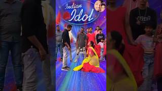 Na na karte pyar indianidol13 shorts dance youtubeshorts trending shorts [upl. by Peugia]