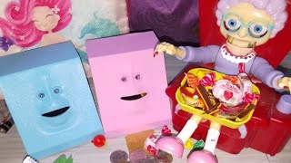 ❤️ 😲😱🥰PIGGYBANK FACE EATING COINS WITH GRANNY ASMR 😲😱asmr greedygranny granny faceeating [upl. by Gnurt]