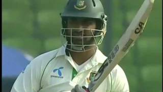 Tamim amp The Helmet Wicket  BD vs Pak 2011 Test 2 Day 4 [upl. by Ardnoet]