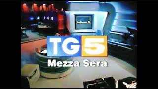 TG5 Mezza sera 25 settembre 1995 Processo Andreotti [upl. by Brunhilde]