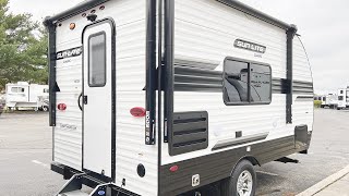 2022 Sunset Park SunLite Classic 16BH Bunkhouse RV  RV Dealer in Grand Rapids Newaygo MI [upl. by Assenat]