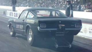 Larry Knapps AFX Stampede Mustang 427 SOHC featuring Earl Wade [upl. by Ifar998]