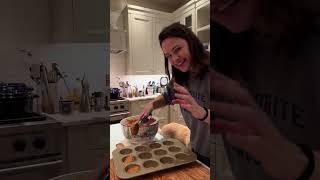 Jennifer Garners Pretend Cooking Show  Episode 54 Pumpkin Maple Muffins [upl. by Eener]