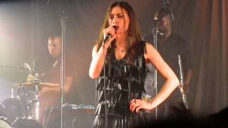 Olivia Ruiz  Elle Panique  Live  Caluire Le Radiant 18042013 [upl. by Pros]