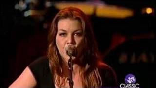 GRETCHEN WILSON Hearts Straight On LIVE wJOHN RICH [upl. by Garfinkel]