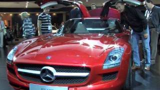 Mercedes SLS AMG Ein V8Triebwerk fasziniert die Massen [upl. by Emanuela34]