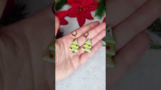 Christmas Tree Huggies clayart polymerclay [upl. by Imoan]