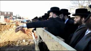 R Aharon Mordechai Rokeach Of Belz Visiting Construction Site Of The New Talmud Torah  Teves 5774 [upl. by Alda]