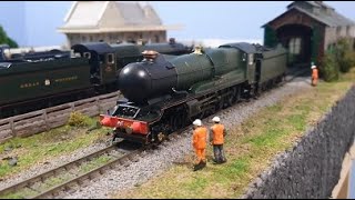 Hornby King Class quotKing Henry VIIquot  Repair Request [upl. by Hannazus427]