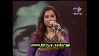 Shreya Ghoshal singing Lata Mangeshkar classic quotChalte chalte yuhi koiquot from Pakeezah [upl. by Cirdes]