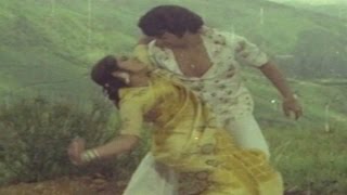 Challagali Veestundi Video Song II Challenge Ramudu  NTR Jayaprada Geeta [upl. by Arezzini948]