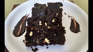 Eggless Oreo Brownies  Microwave Oreo Brownie Recipe  Holiday Special [upl. by Wadsworth]