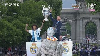 REAL MADRID FIESTA en CIBELES LaDecimoTercera CHAMP13NS HalaMadrid 27052018 [upl. by Ognimod]