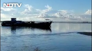 1 Dead As 2 Boats Collide In Brahmaputra In Assam Several Missing [upl. by Dall995]