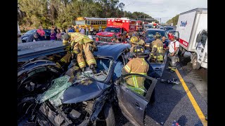 Jacksonville Fire Rescue Department responds to a 50 car pileup with 2 extrications and MCI Level II [upl. by Urbani]