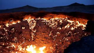 Flaming Gas Crater Night  Turkmenistan Darvaza [upl. by Damara]