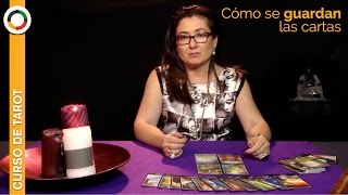 Cómo se guardan las cartas del Tarot  Lección 3 [upl. by Malissa]