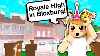 SHE BUILT ME MY OWN ROYALE HIGH CASTLE IN BLOXBURG 🏰👑  Roblox Bloxburg [upl. by Martinic]