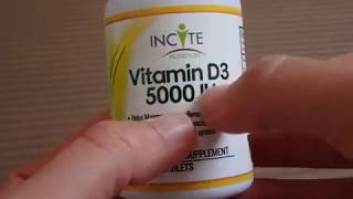 Vitamine D3 en forte dose 5000 UI 365 comprimés Commentaire trop fortement dosées et donc heureusem [upl. by Airehc]