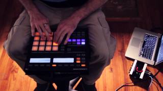 Justin Aswell  Mashing Buttons Maschine Solo [upl. by Modestia]