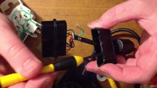 PS2 Controller Plug Disassembly [upl. by Mellins797]