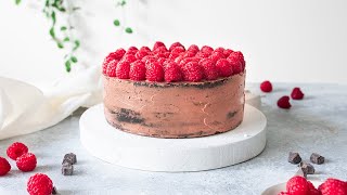 Un gâteau chocolat framboise pour les grandes occasions [upl. by Nnyleuqaj527]