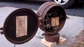 Western Railroad Supply Type 1 Crossing Bell Inside View [upl. by Berfield140]