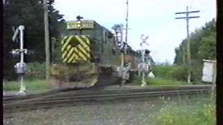 DampH Local Crosses Conrail at Voorheesville NY [upl. by Xanthe]