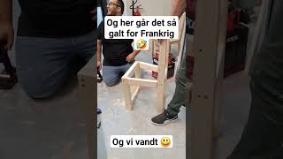 Ikke en gang en stol kan de franskmænd bygge 🤣 vi vandt HrPedersen [upl. by Nnyleuqcaj876]